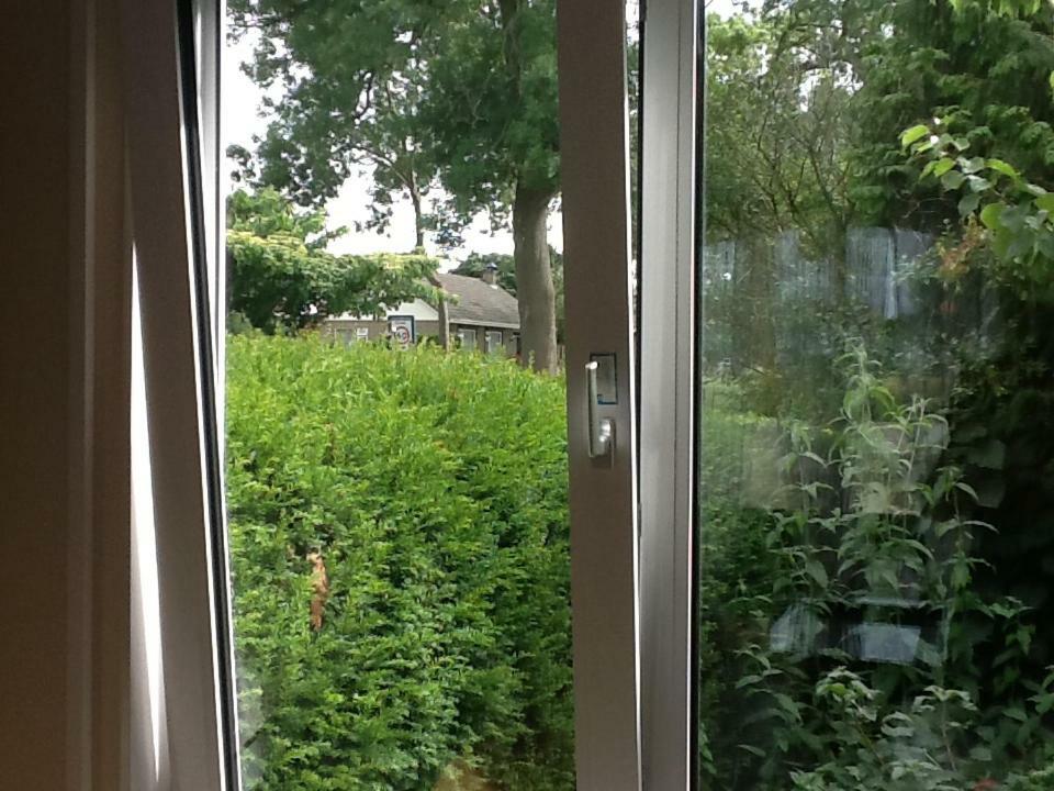 Vredig Toeven Apartment Klaaswaal Exterior foto